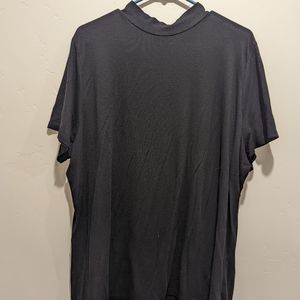 Black lane Bryant Short Sleeve shirt Size 22 24